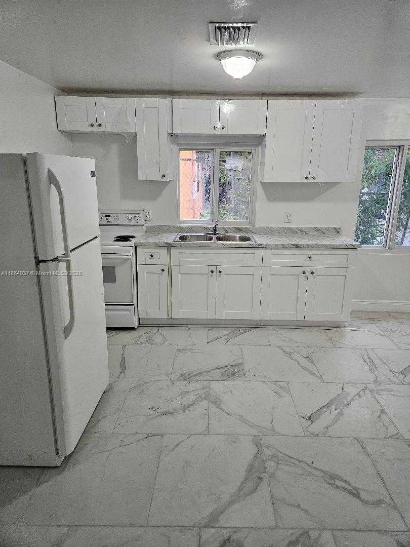 Small Image of 148 NORTH EAST 78TH ST #A, Miami Number 2