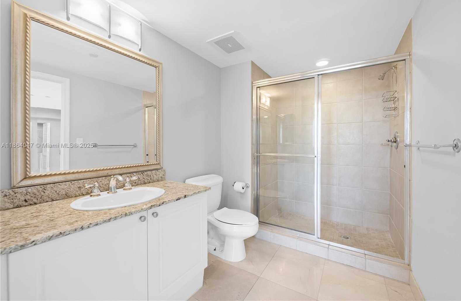 Small Image of 19501 WEST COUNTRY CLUB DR #907, Aventura Number 13