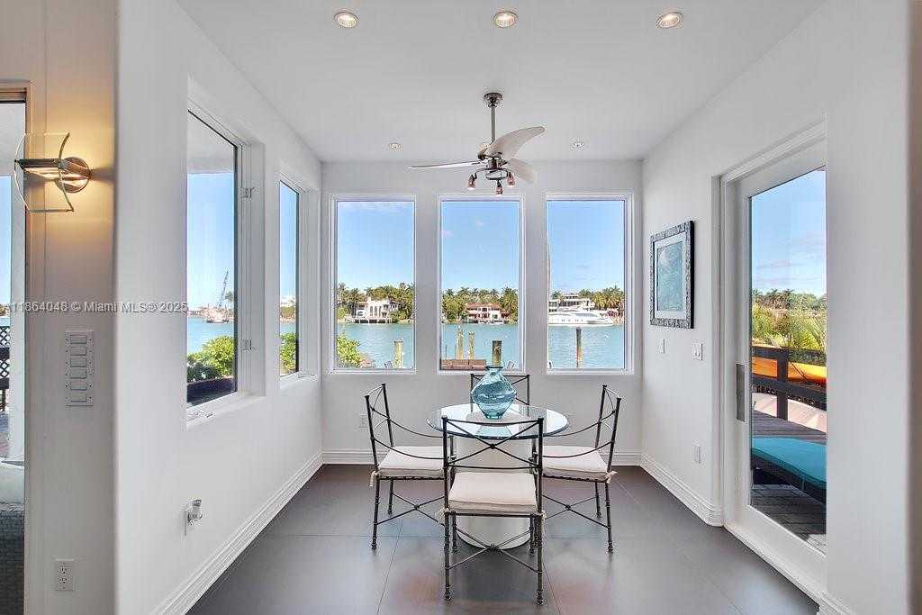 Small Image of 257 NORTH COCONUT LN, Miami Beach Number 9