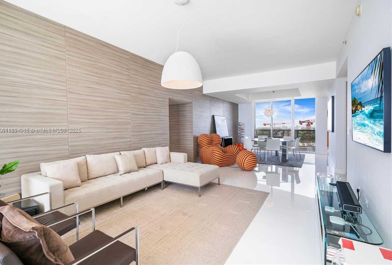Small Image of 15811 COLLINS #2006, Sunny Isles Beach Number 3