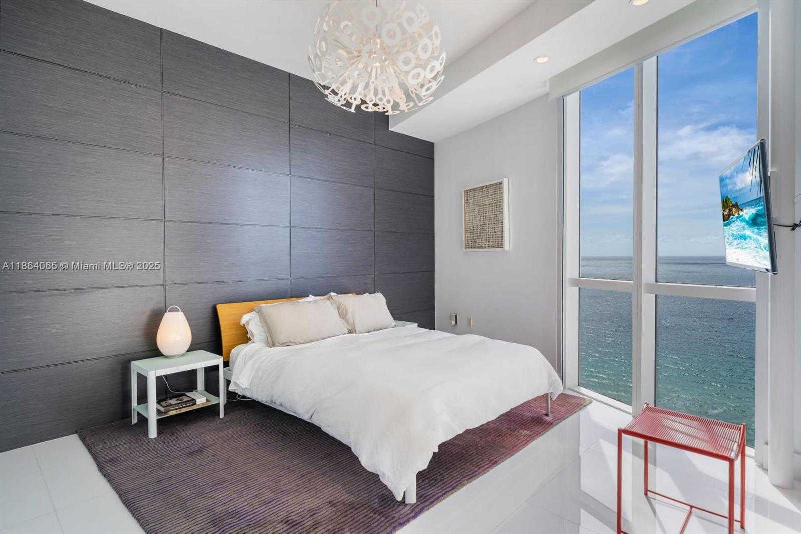 Small Image of 15811 COLLINS #2006, Sunny Isles Beach Number 9