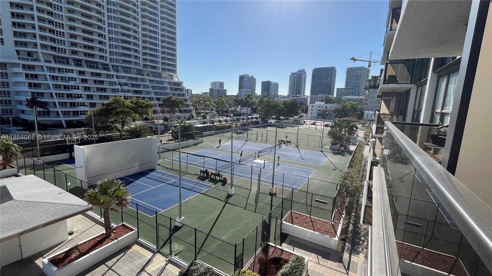 Small Image of 600 NORTH EAST 36TH ST #420, Miami Number 13