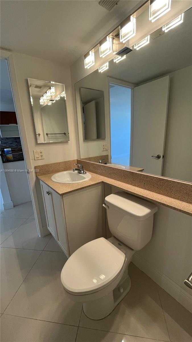 Small Image of 600 NORTH EAST 36TH ST #420, Miami Number 7