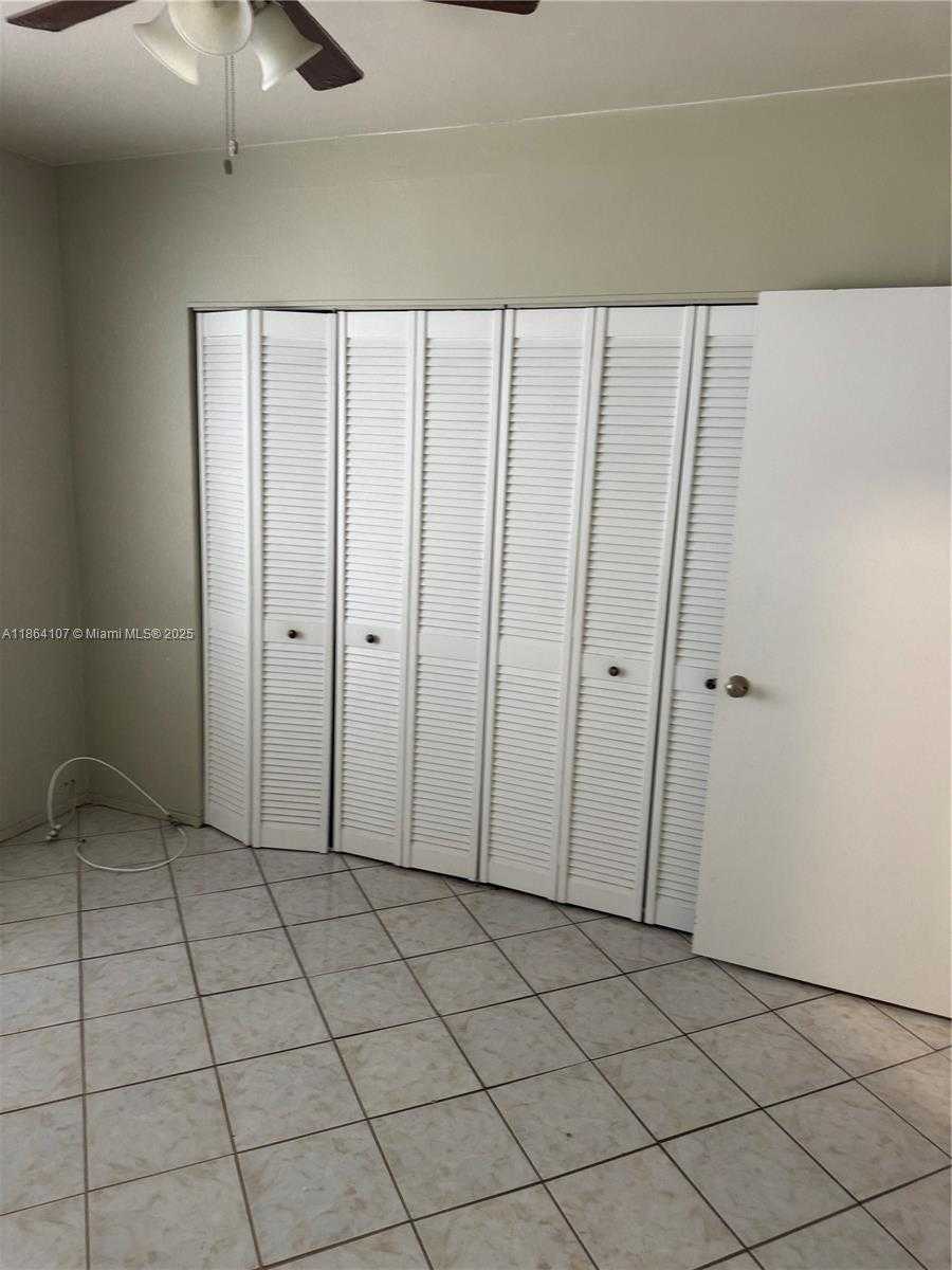 Small Image of 6856 ABBOTT AVE #6, Miami Beach Number 11