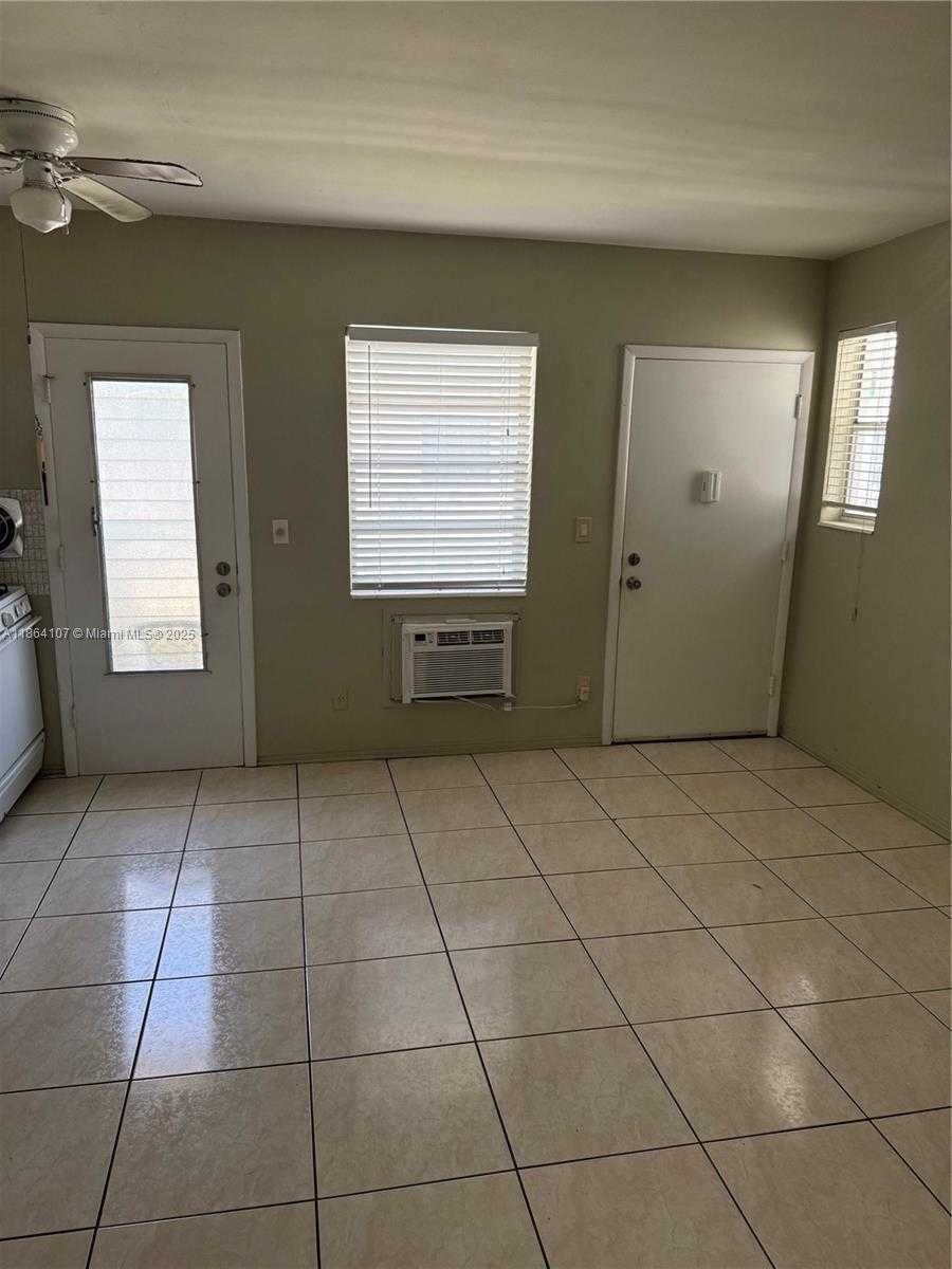 Small Image of 6856 ABBOTT AVE #6, Miami Beach Number 6