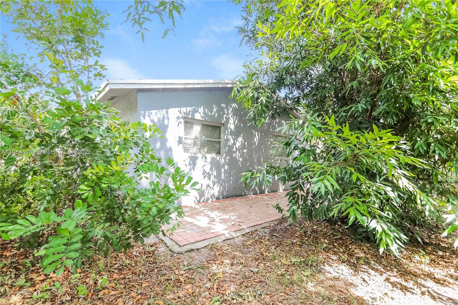 Small Image of 628 SOUTH WEST 18TH AVE, Boca Raton Number 16