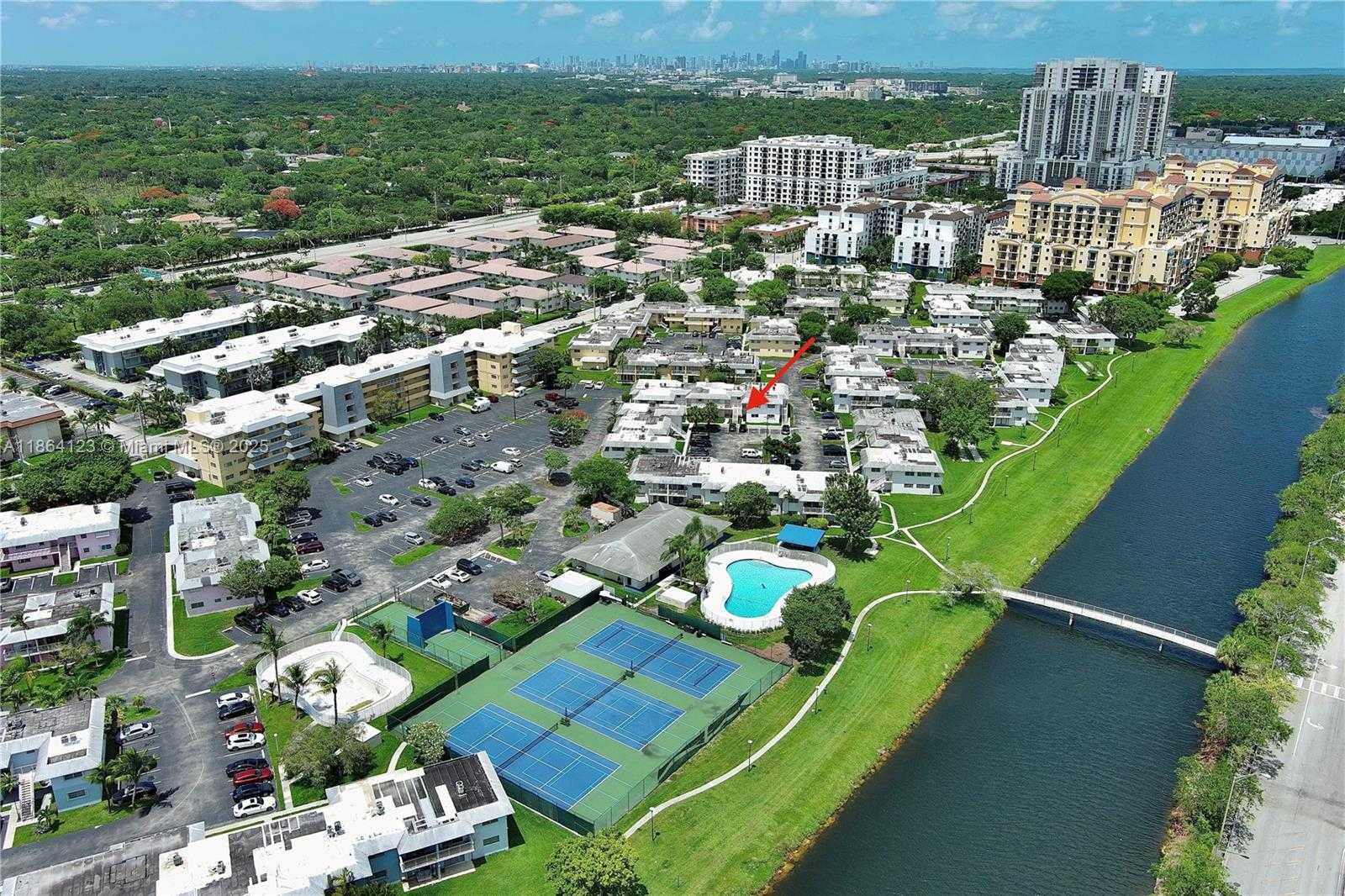 Small Image of 7430 SOUTH WEST 82ND ST #D105, Miami Number 19