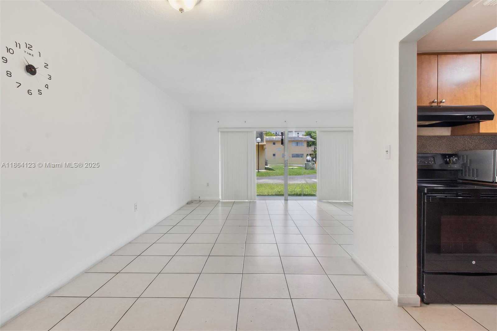Small Image of 7430 SOUTH WEST 82ND ST #D105, Miami Number 4