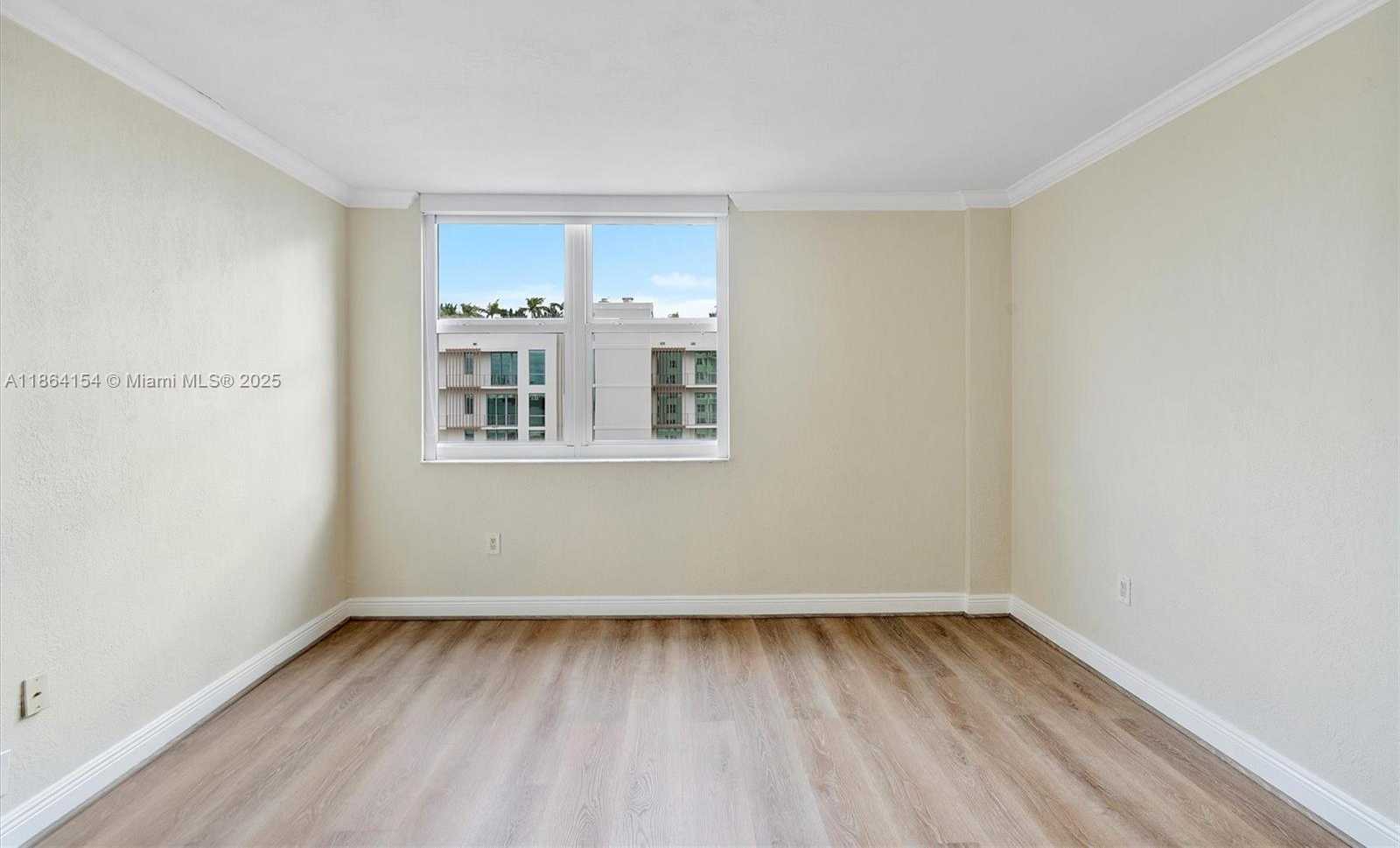 Small Image of 10350 WEST BAY HARBOR DR #6H, Bay Harbor Islands Number 22