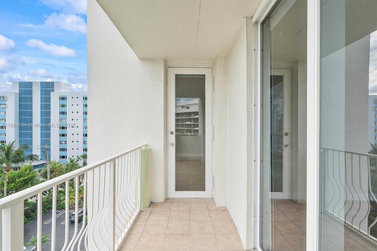 Small Image of 10350 WEST BAY HARBOR DR #6H, Bay Harbor Islands Number 28