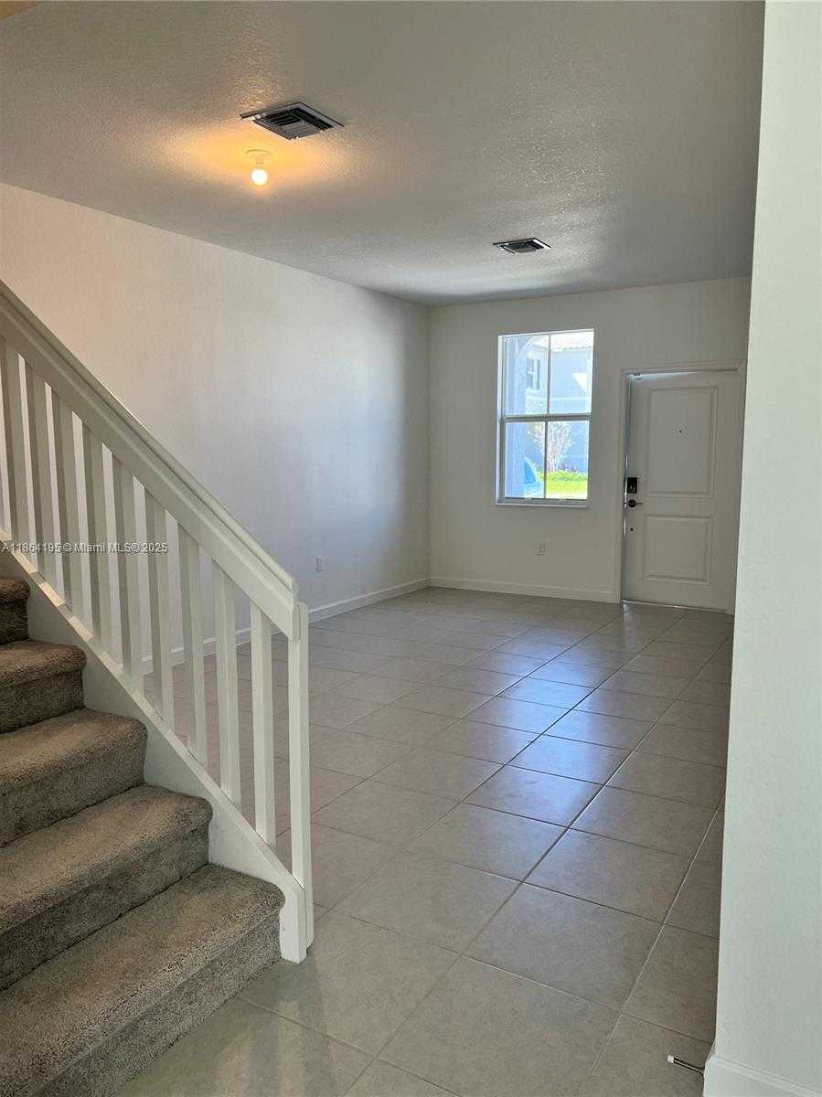 Small Image of 4619 NORTH WEST 118 AVE, Coral Springs Number 3