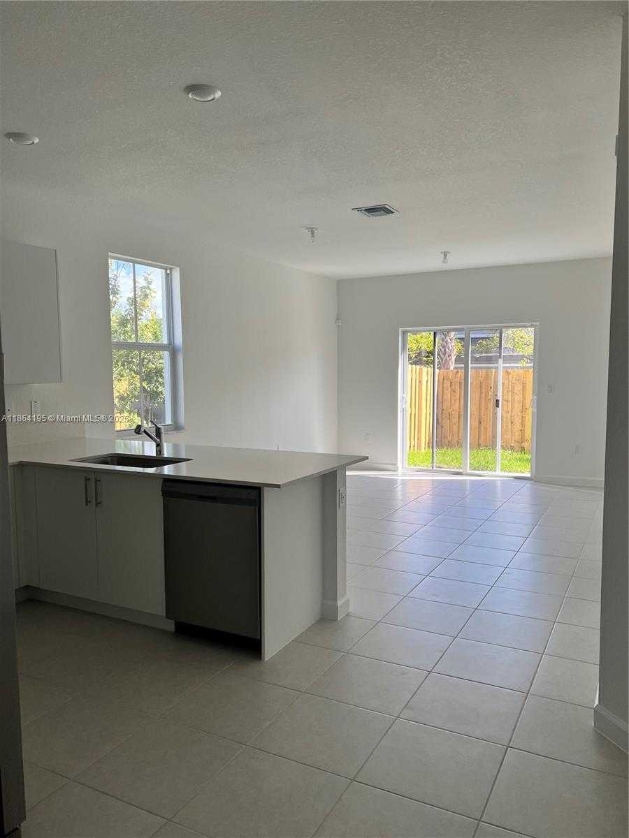 Small Image of 4619 NORTH WEST 118 AVE, Coral Springs Number 4