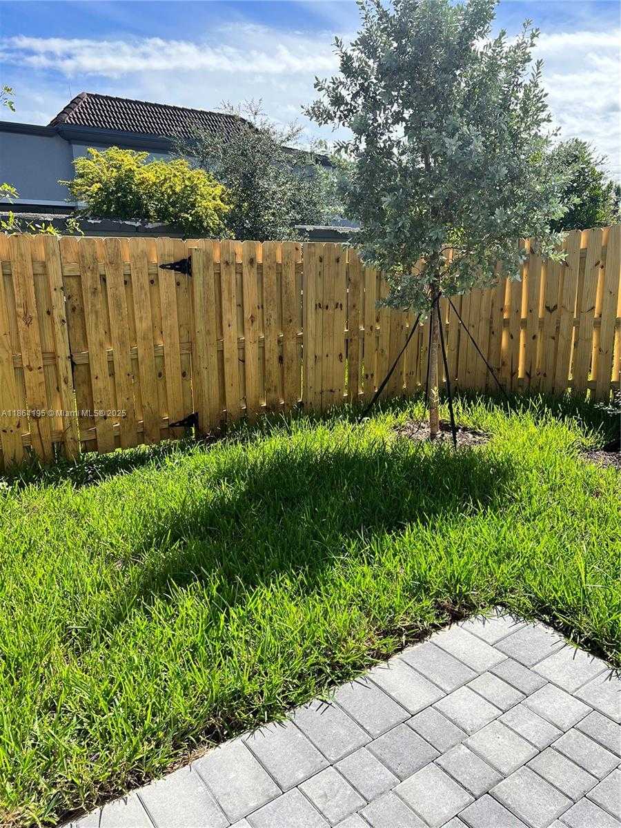 Small Image of 4619 NORTH WEST 118 AVE, Coral Springs Number 8