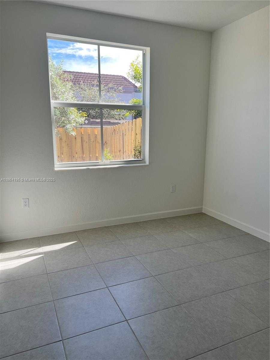 Small Image of 4619 NORTH WEST 118 AVE, Coral Springs Number 9