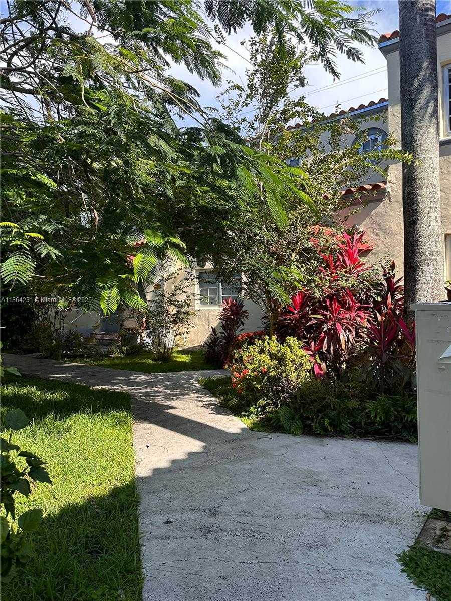 Small Image of 1450 MERIDIAN AVE #103, Miami Beach Number 20