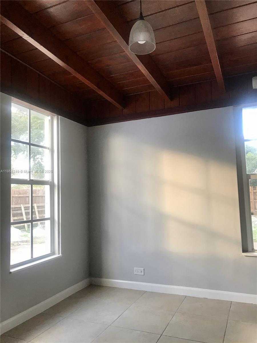 Small Image of 1185 NORTH WEST 125TH ST #B, North Miami Number 4