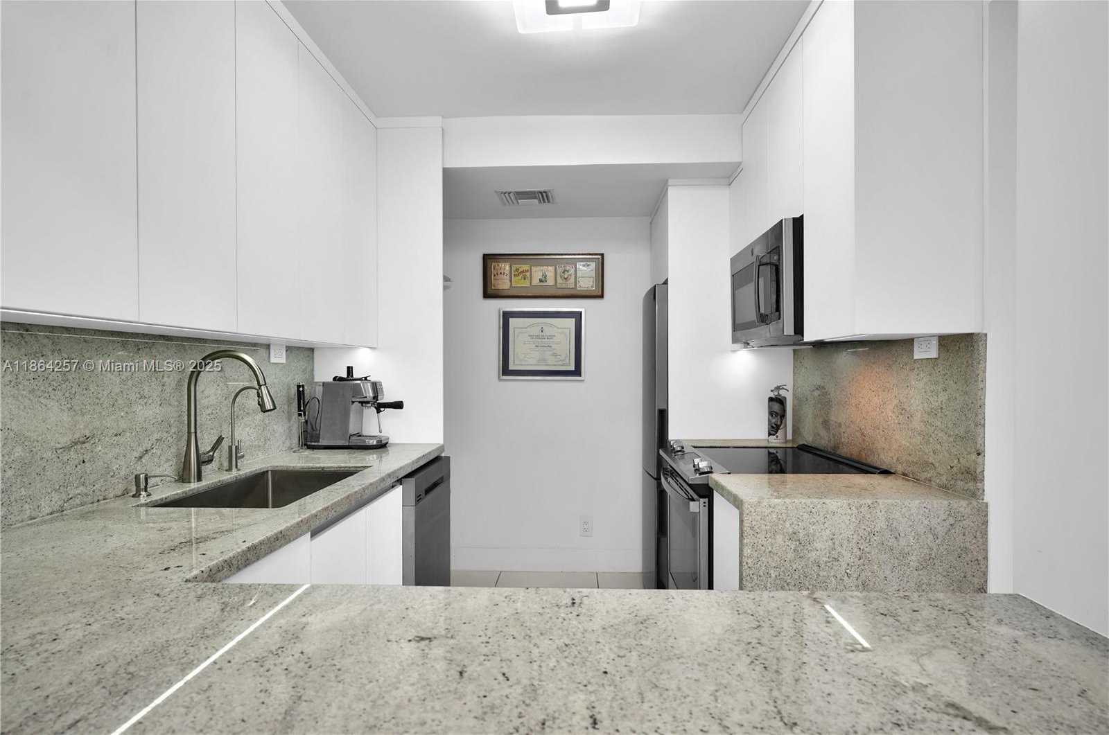 Small Image of 2451 BRICKELL AVE #4L, Miami Number 14