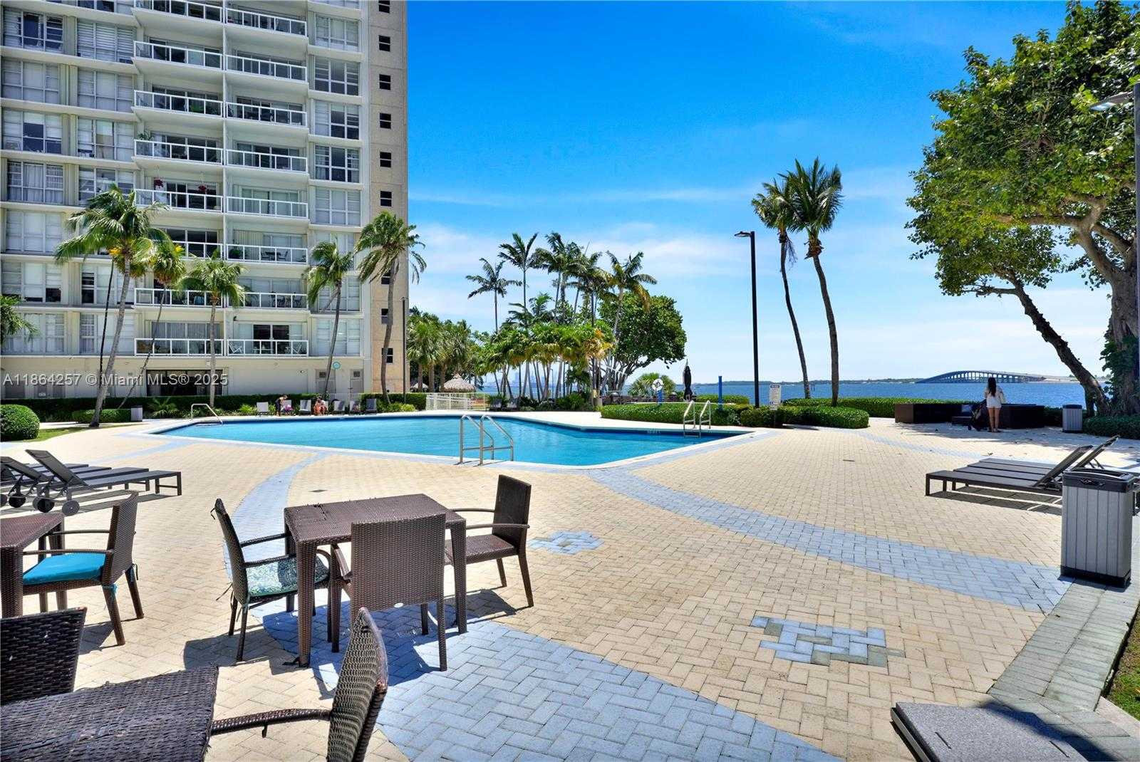 Small Image of 2451 BRICKELL AVE #4L, Miami Number 28