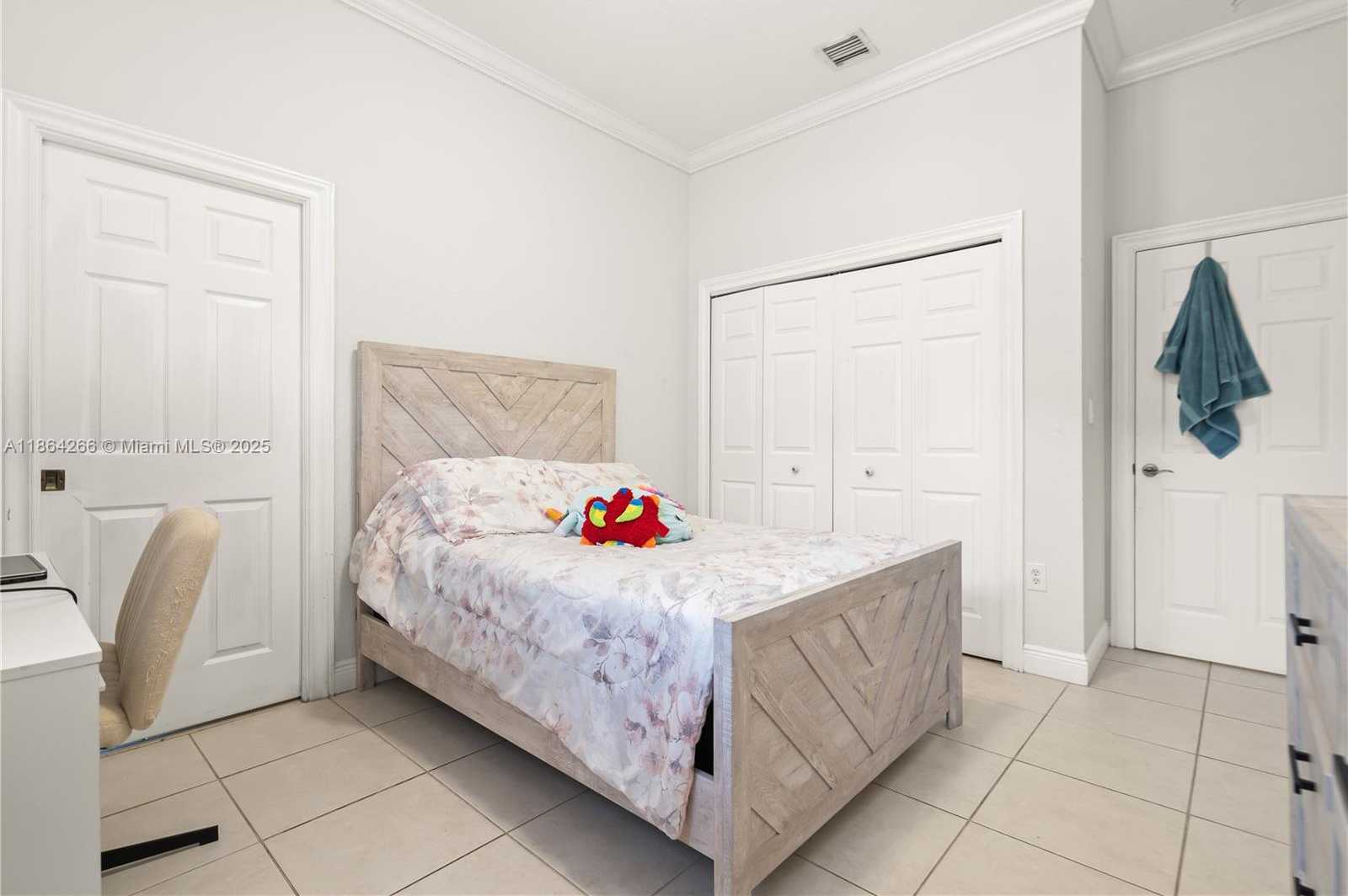 Small Image of 8366 SOUTH WEST 193RD ST, Cutler Bay Number 12