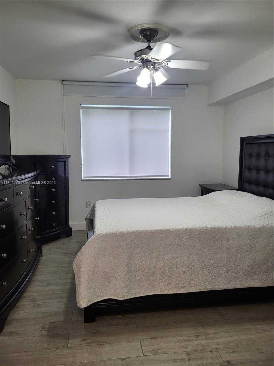 Small Image of 4555 NORTH WEST 99TH AVE #103, Doral Number 26