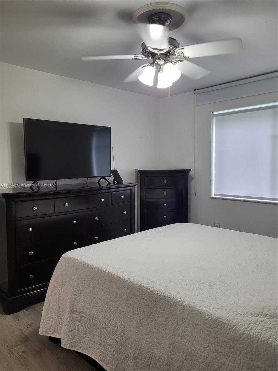Small Image of 4555 NORTH WEST 99TH AVE #103, Doral Number 27