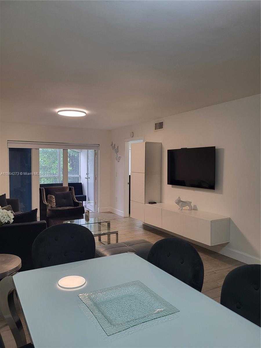 Small Image of 4555 NORTH WEST 99TH AVE #103, Doral Number 55