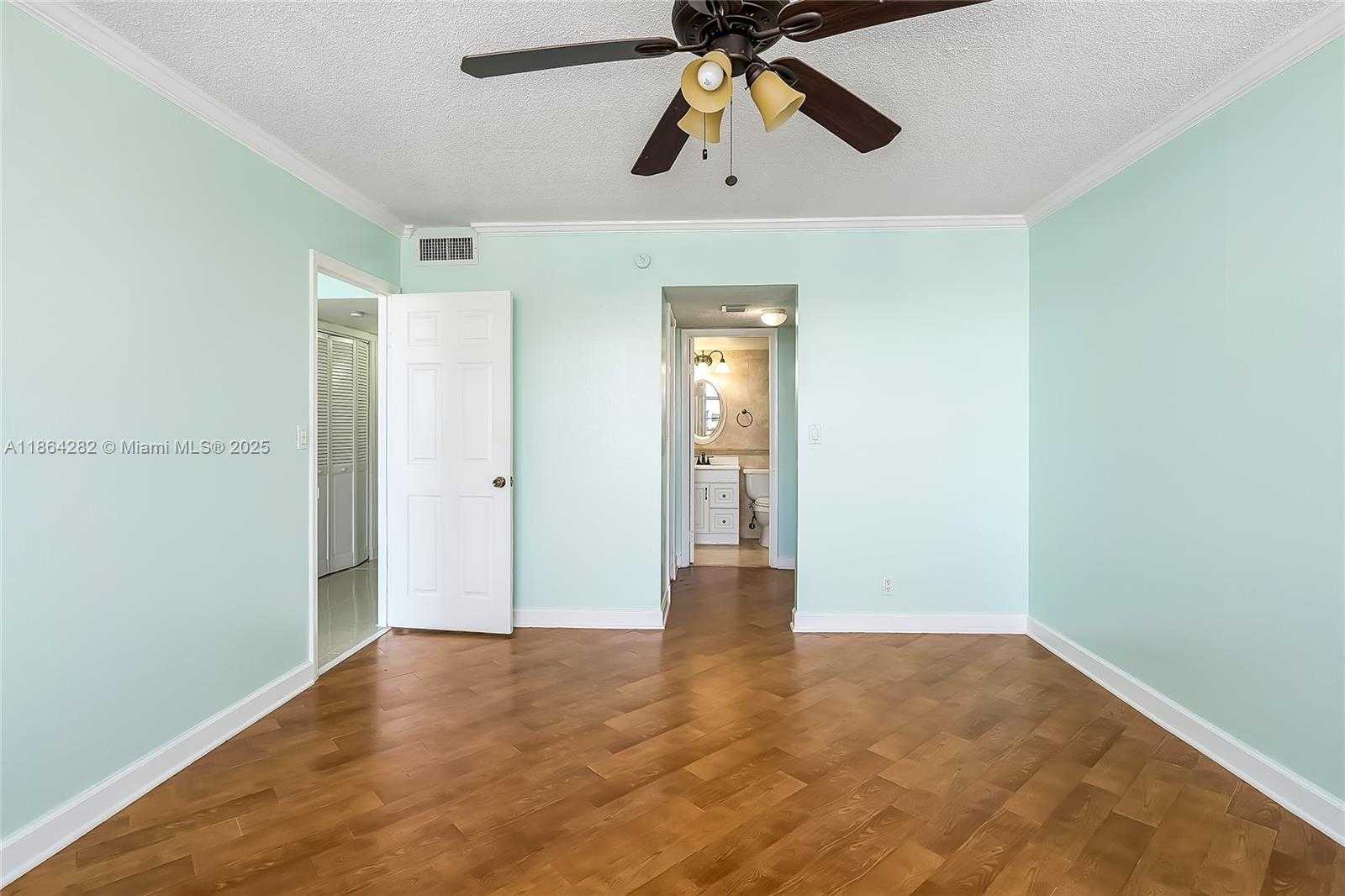 Small Image of 2025 NORTH EAST 164TH ST #907, North Miami Beach Number 18