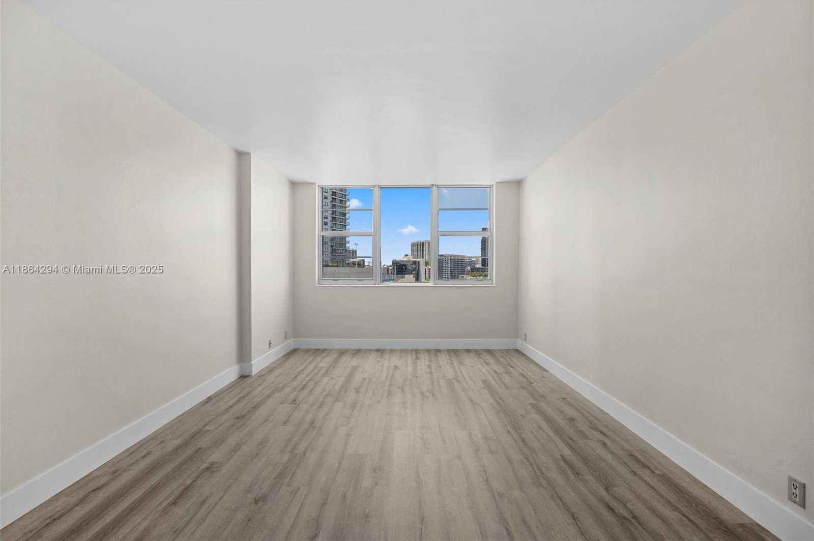 Small Image of 3301 NORTH EAST 5TH AVE #1018, Miami Number 23