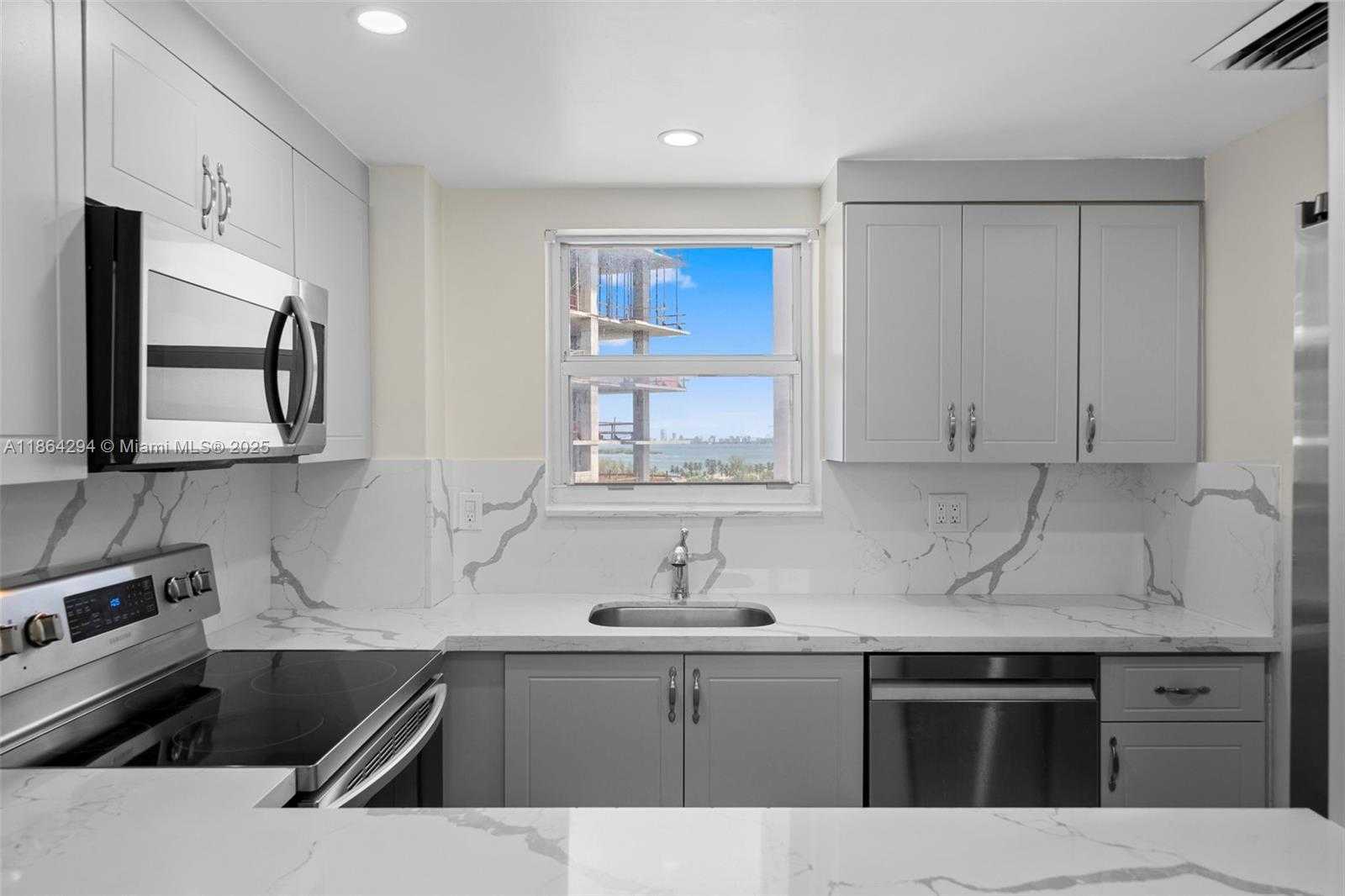 Small Image of 3301 NORTH EAST 5TH AVE #1018, Miami Number 3