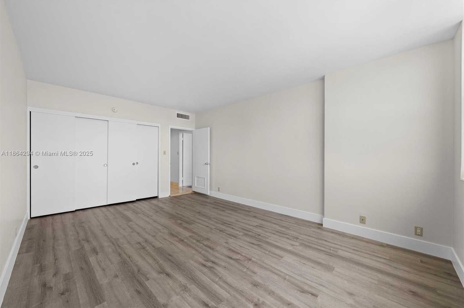 Small Image of 3301 NORTH EAST 5TH AVE #1018, Miami Number 9