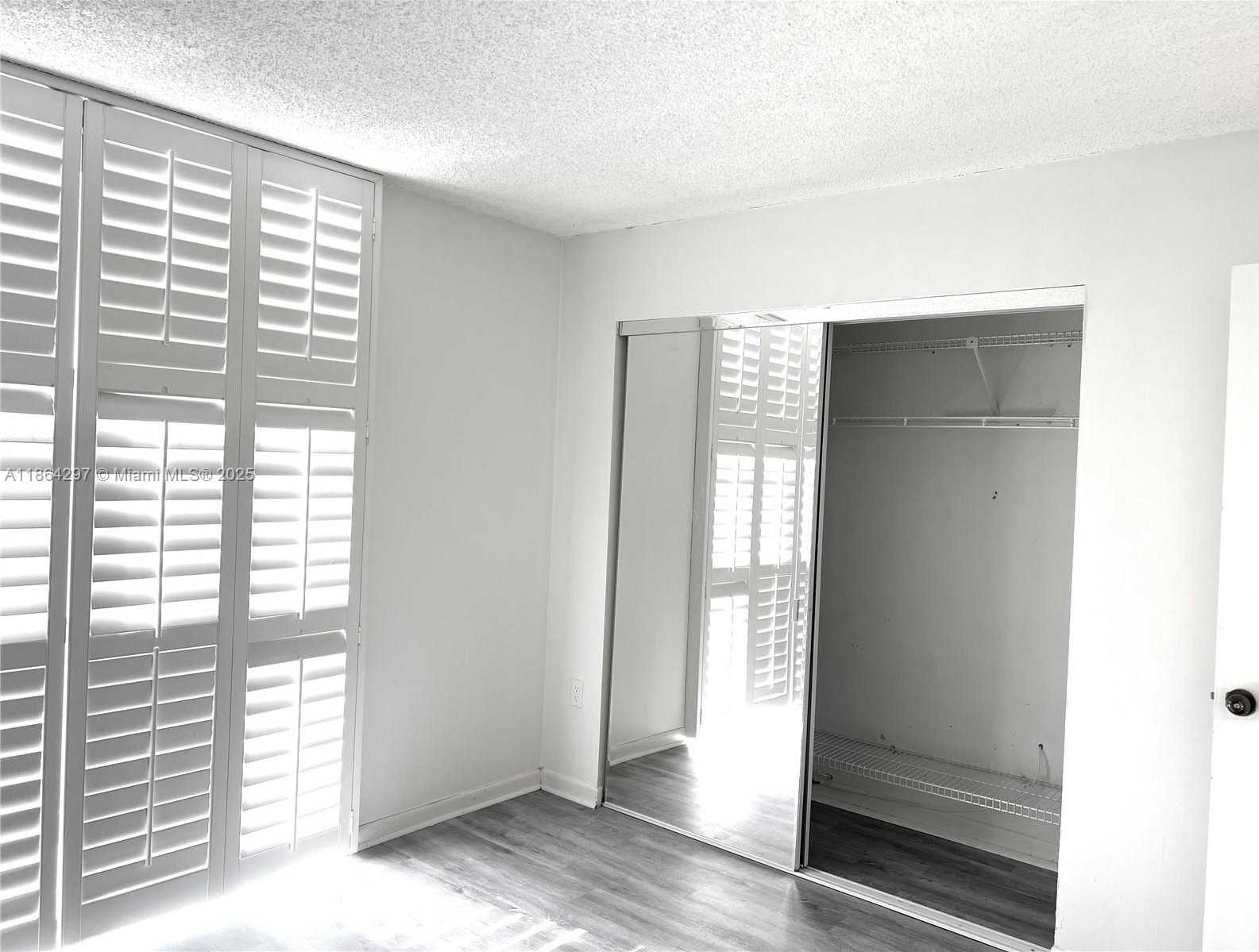 Small Image of 17600 NORTH BAY RD #N701, Sunny Isles Beach Number 17