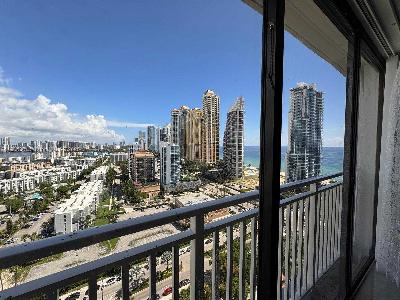 Small Image of 210 174TH ST #2415, Sunny Isles Beach Number 4