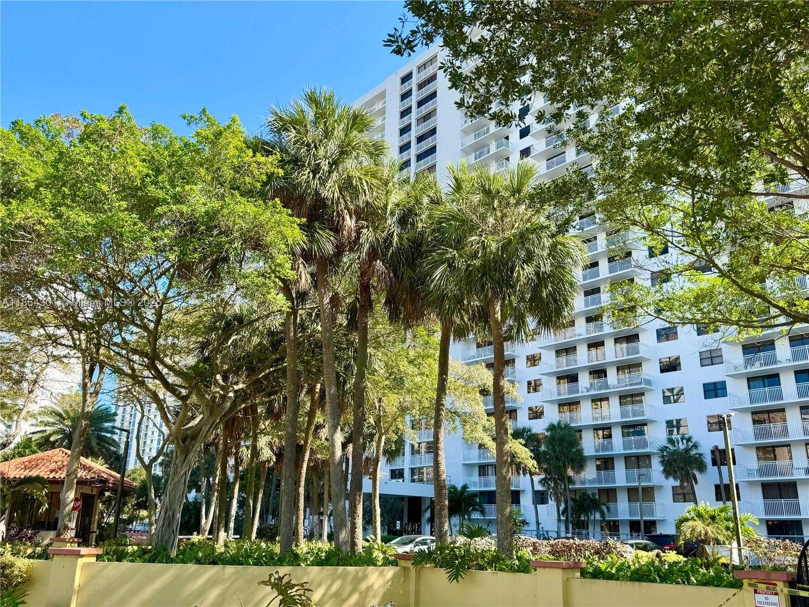 Small Image of 210 174TH ST #2415, Sunny Isles Beach Number 48