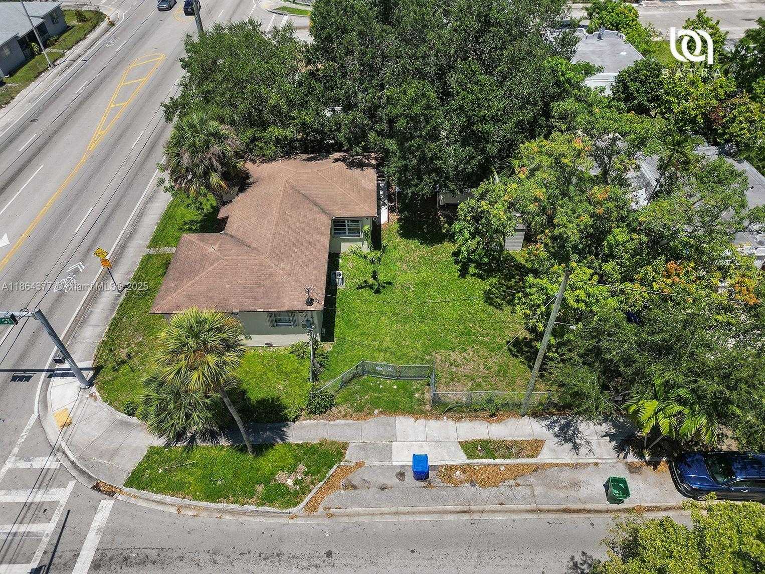 Small Image of 5001 NORTH WEST 12TH AVE, Miami Number 24