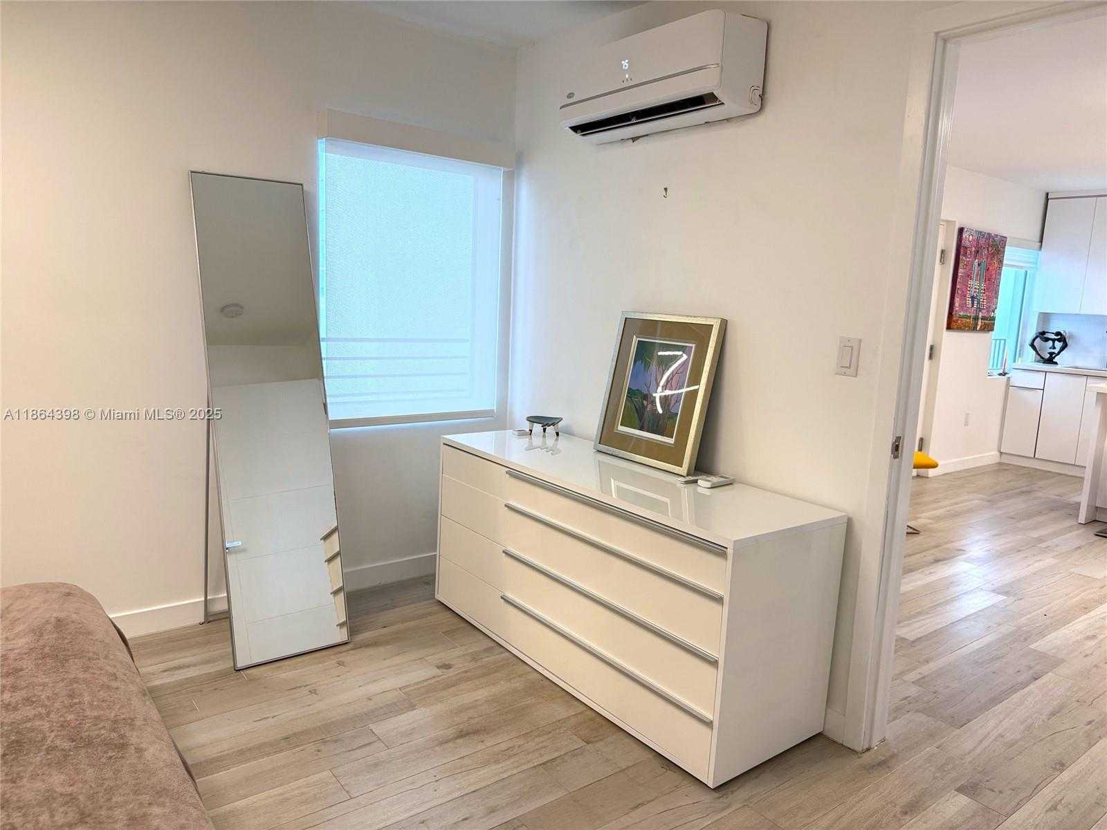 Small Image of 1610 EUCLID AVE #B203, Miami Beach Number 15