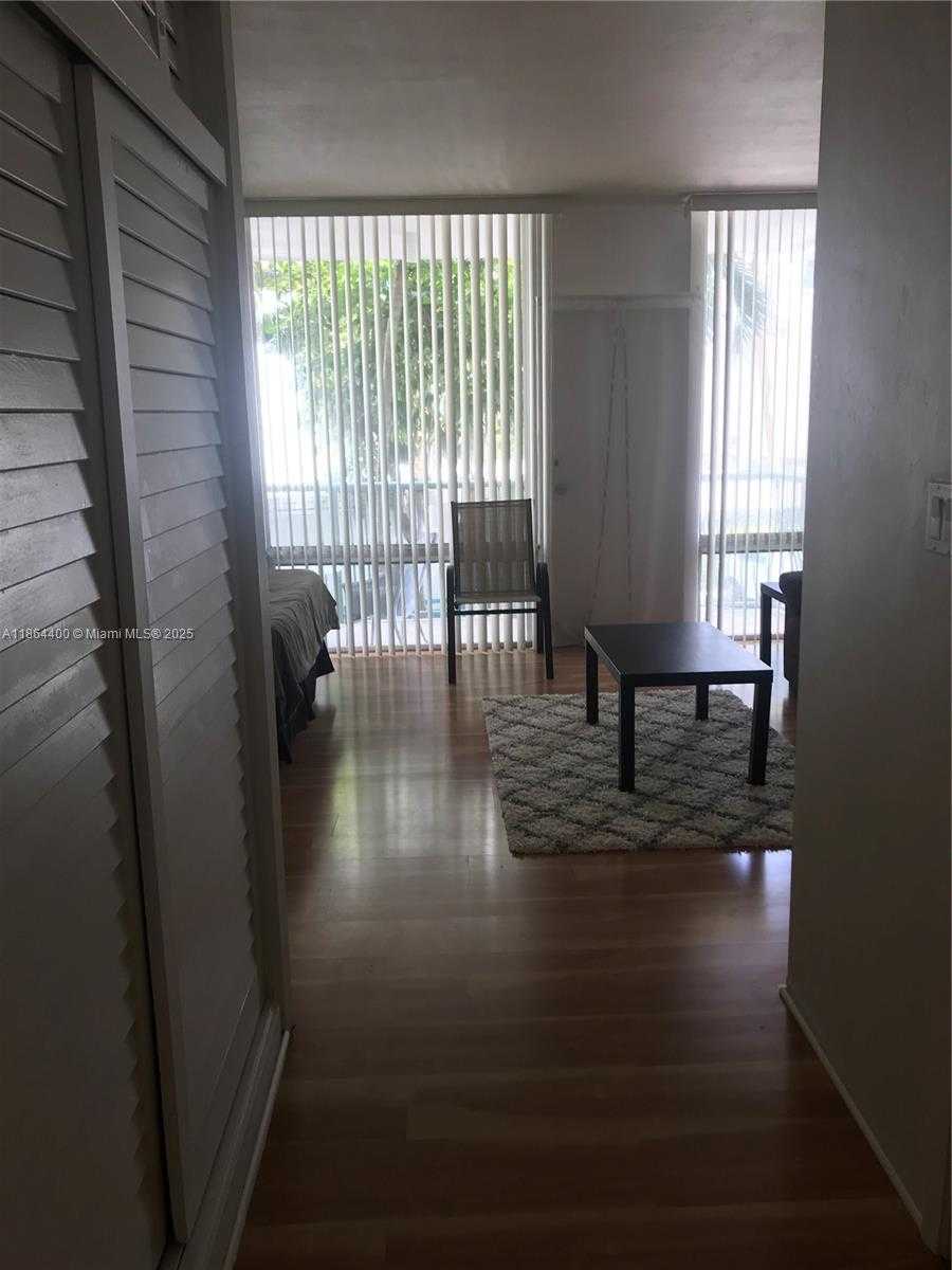 Small Image of 1408 SOUTH EAST BRICKELL BAY DR #216, Miami Number 10