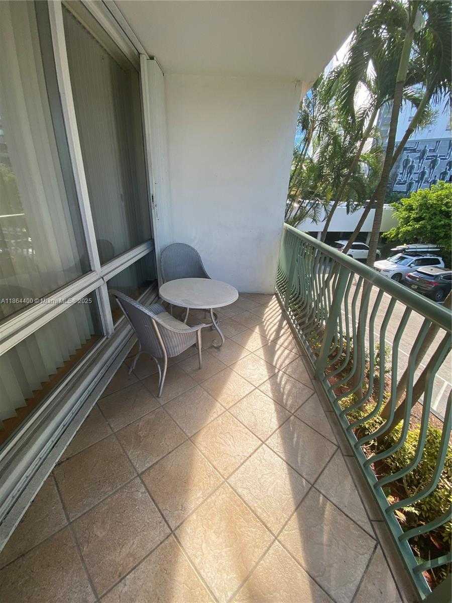 Small Image of 1408 SOUTH EAST BRICKELL BAY DR #216, Miami Number 11