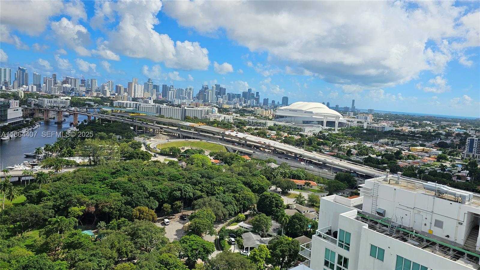 Small Image of 1861 NORTH WEST NORTH RIVER DR #11, Miami Number 52