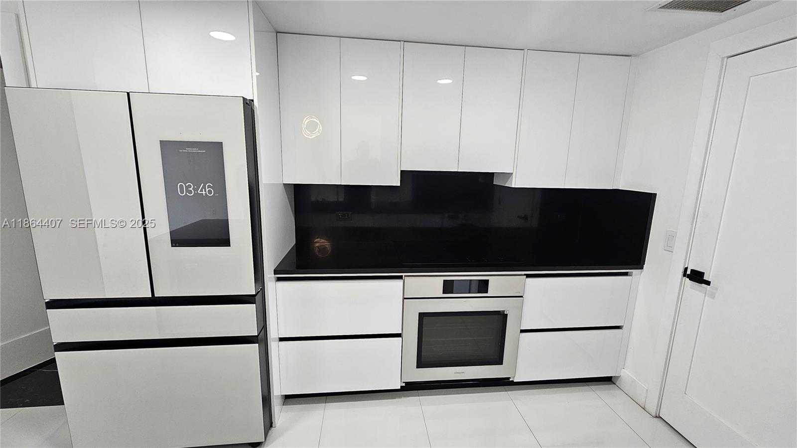 Small Image of 1861 NORTH WEST NORTH RIVER DR #11, Miami Number 6