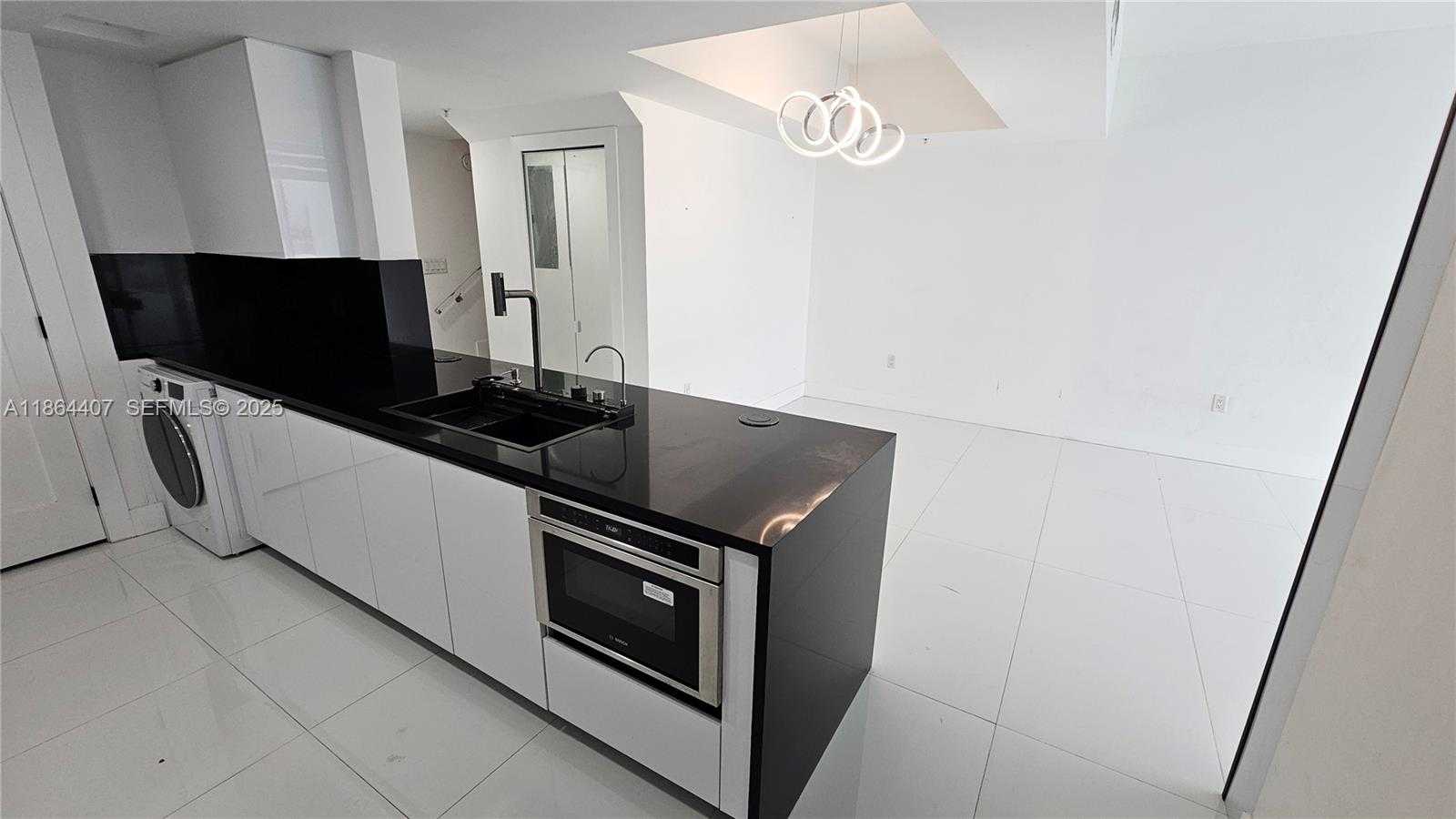 Small Image of 1861 NORTH WEST NORTH RIVER DR #11, Miami Number 8