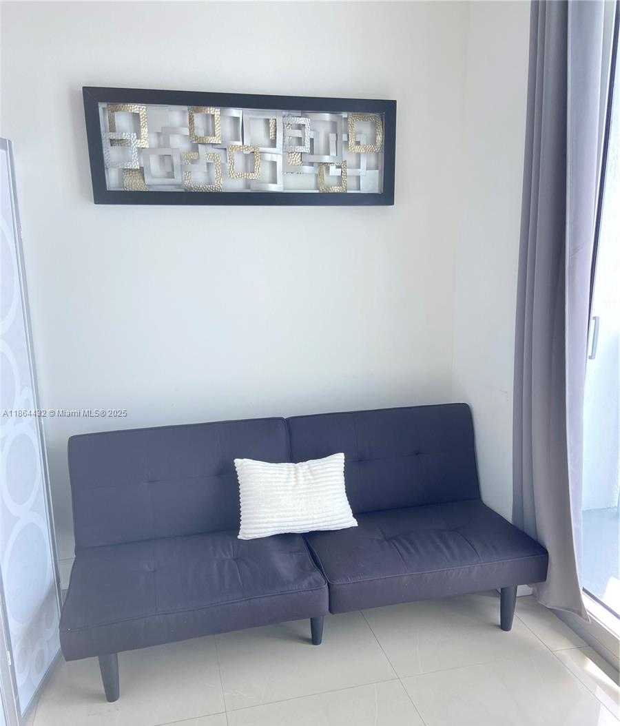 Small Image of 185 SOUTH WEST 7TH ST #3206, Miami Number 5