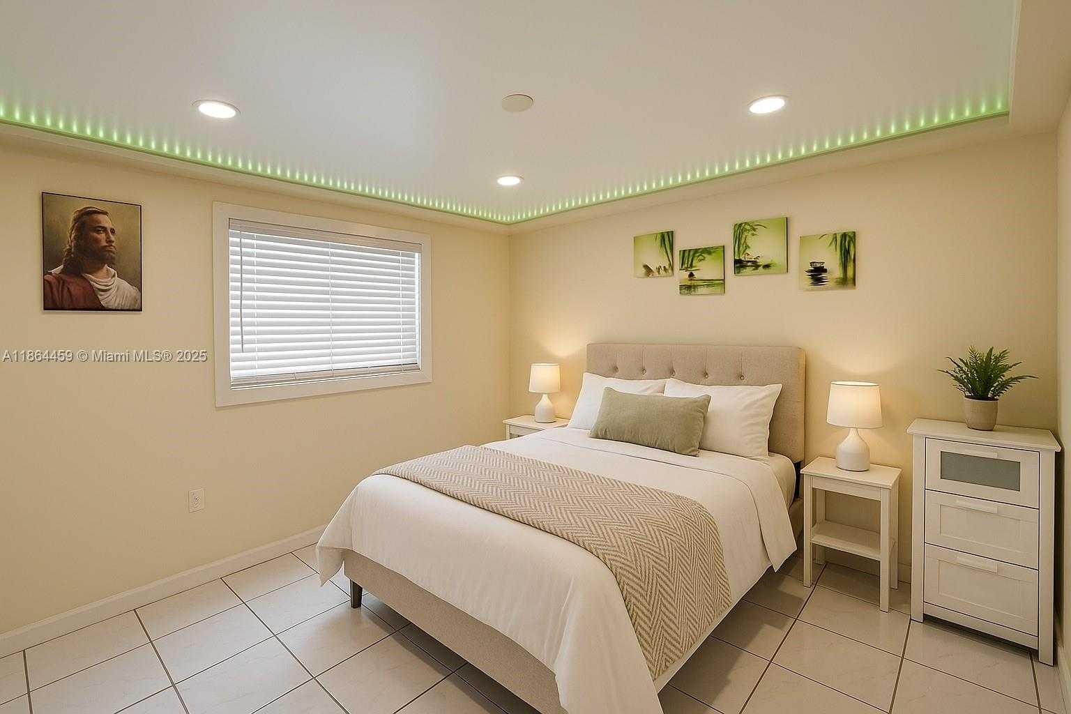 Small Image of 6646 NORTH WEST 1ST CT, Margate Number 9