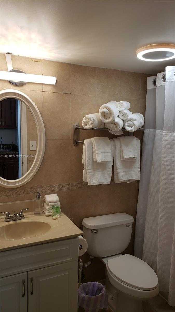 Small Image of 19201 COLLINS AVE #246, Sunny Isles Beach Number 6