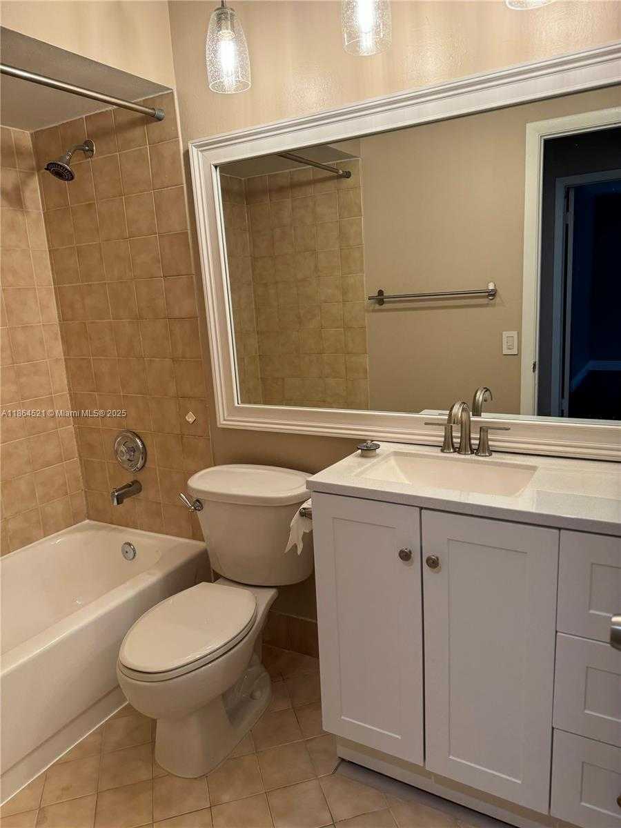 Small Image of 2208 CHARLESTON #2208, Weston Number 10
