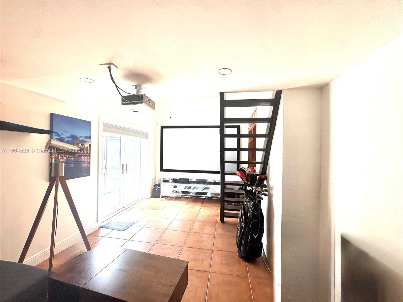 Small Image of 1700 SOUTH WEST 16TH TER, Miami Number 19