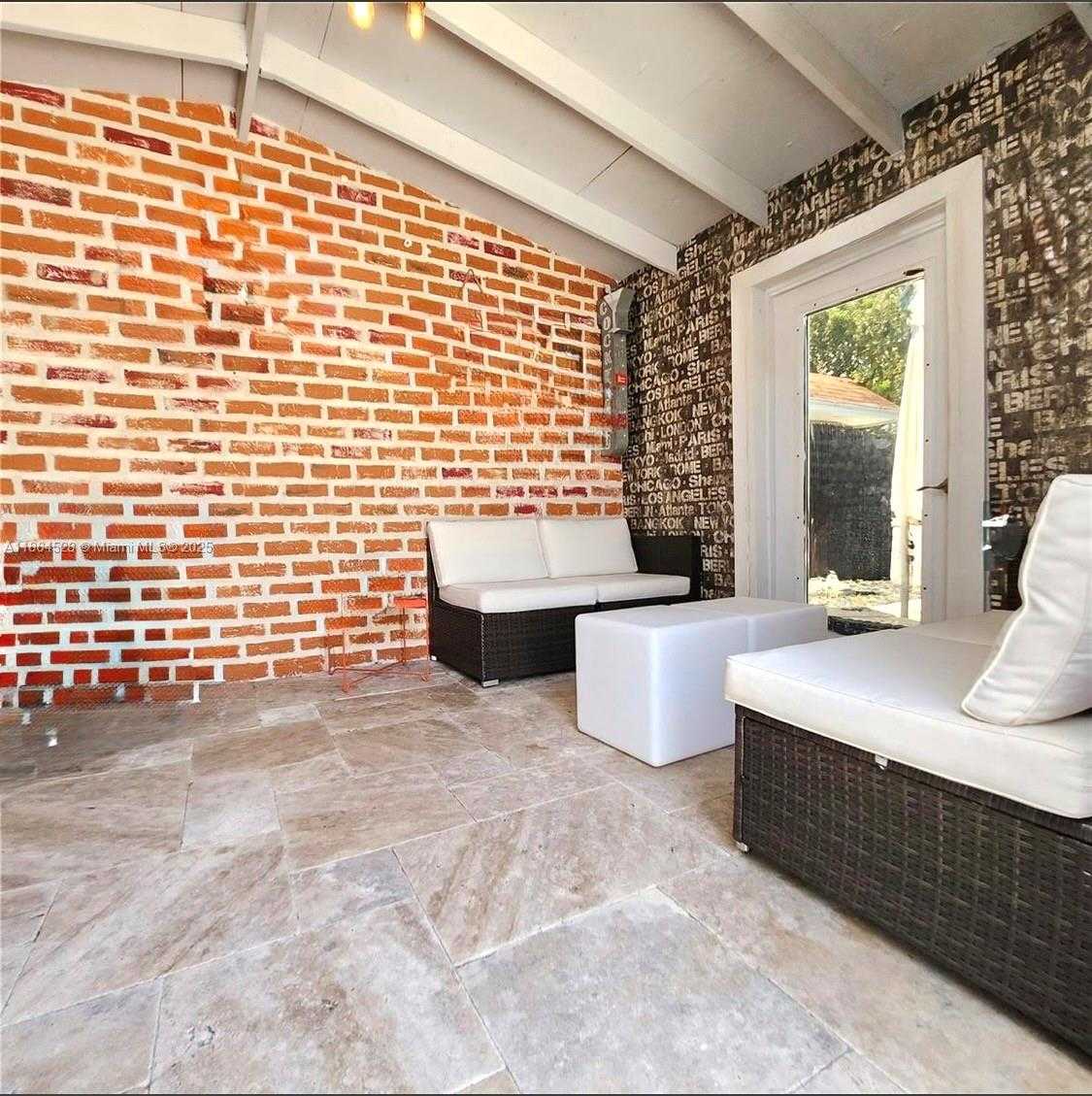 Small Image of 1700 SOUTH WEST 16TH TER, Miami Number 24