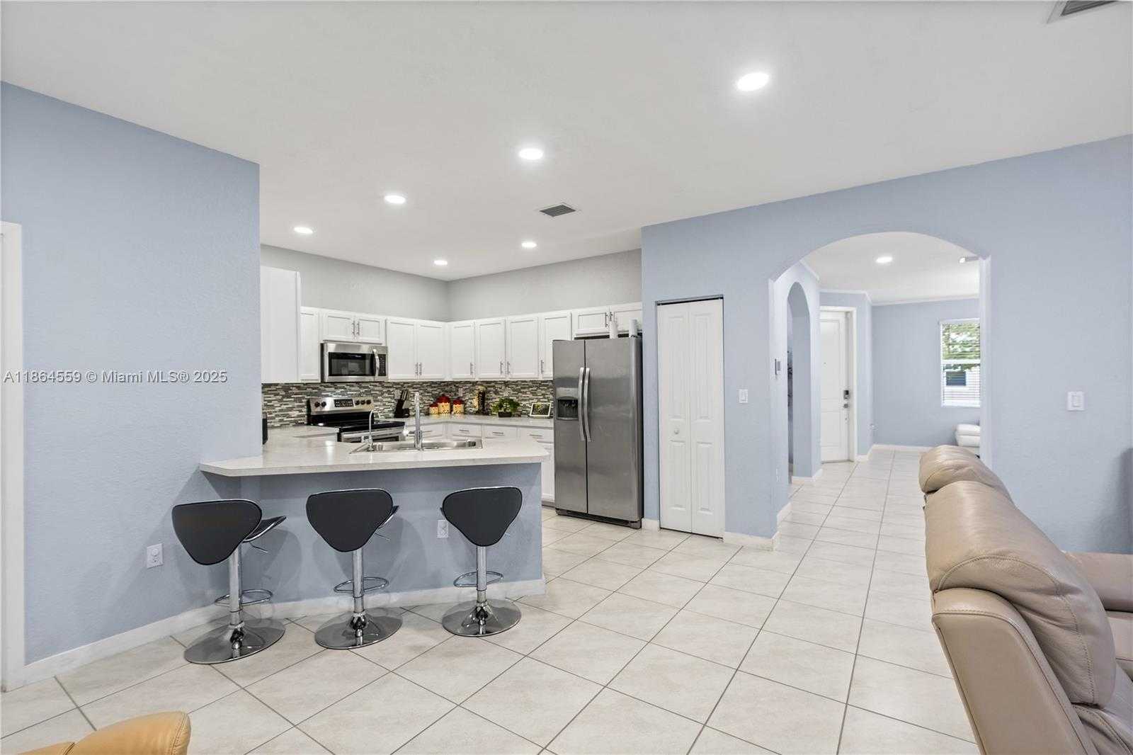 Small Image of 24442 SOUTH WEST 117TH PATH, Homestead Number 15