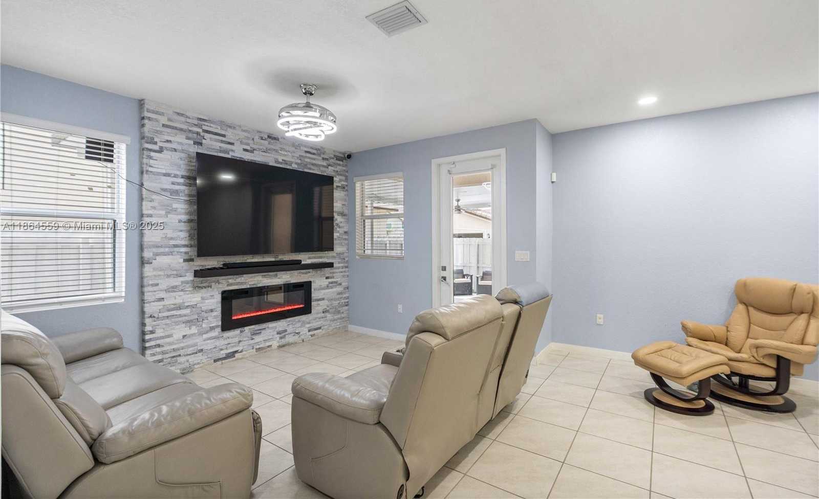 Small Image of 24442 SOUTH WEST 117TH PATH, Homestead Number 17