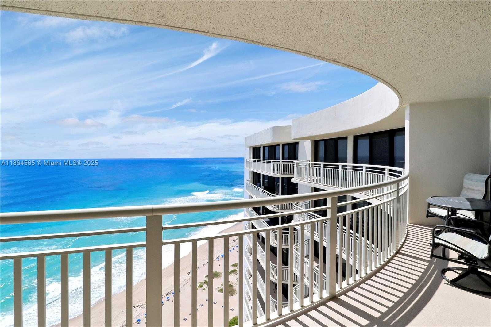 Small Image of 3000 NORTH OCEAN DR #PH-D, Singer Island Number 19