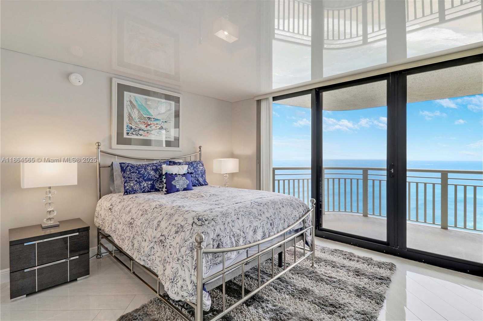 Small Image of 3000 NORTH OCEAN DR #PH-D, Singer Island Number 26